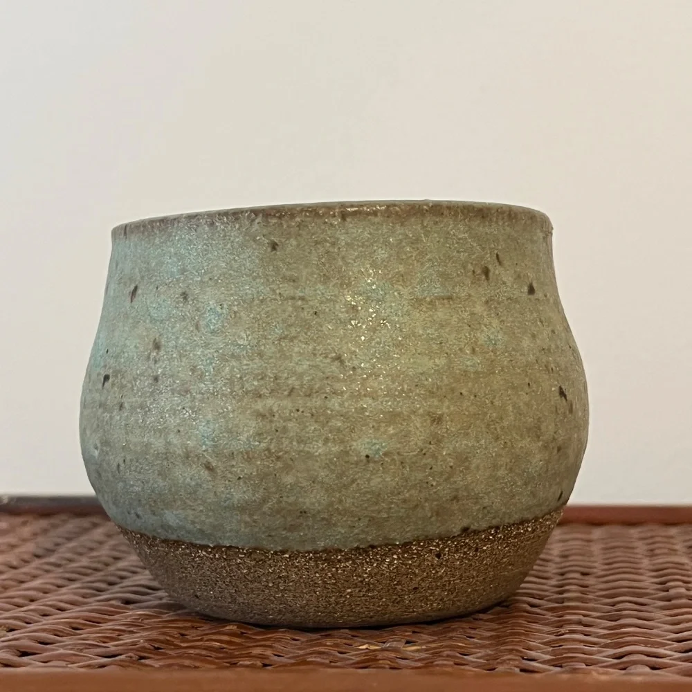 HANDMADE STUDIO CERAMIC POTTERY SMALL CATCHALL TRINKET BOWL PLANT POT